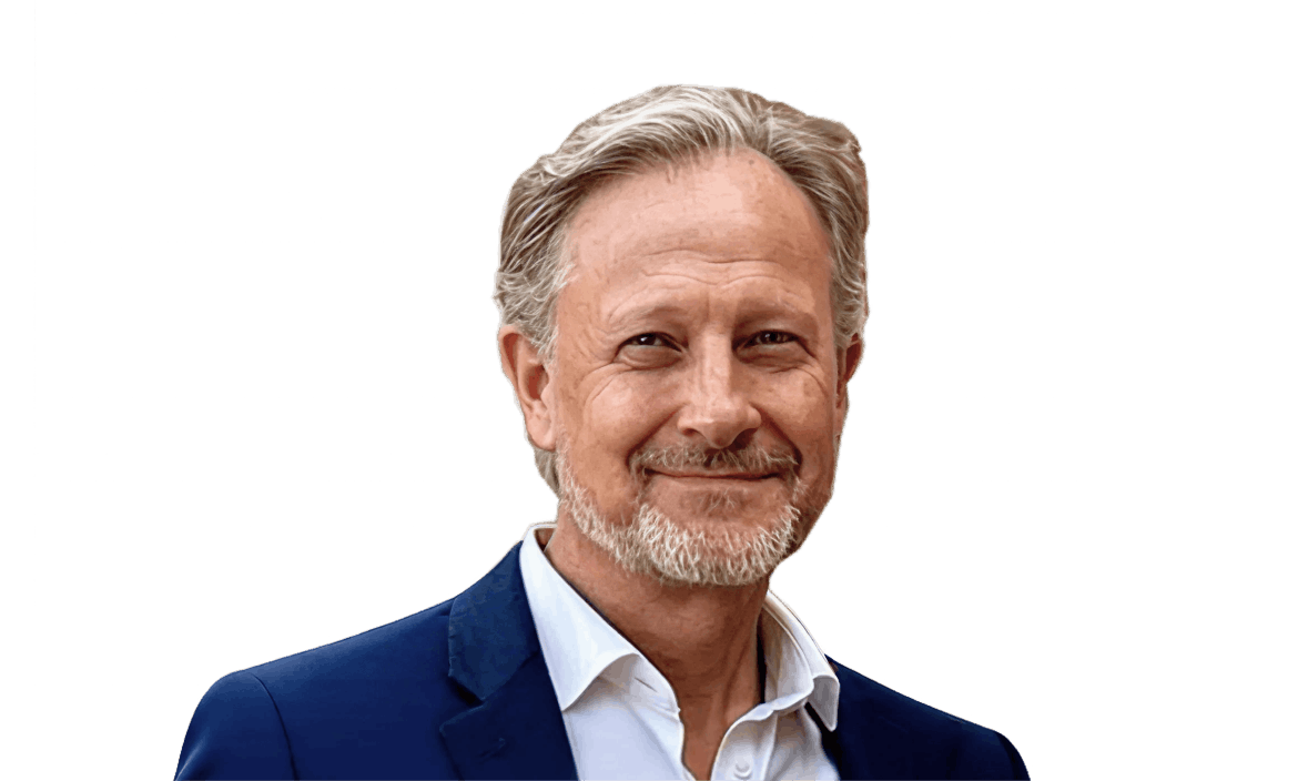 Robert Currie headshot